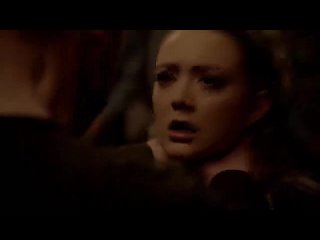 billie lourd gets her throat squeezed tight small tits big ass young