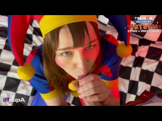 clown sucks off a visitor